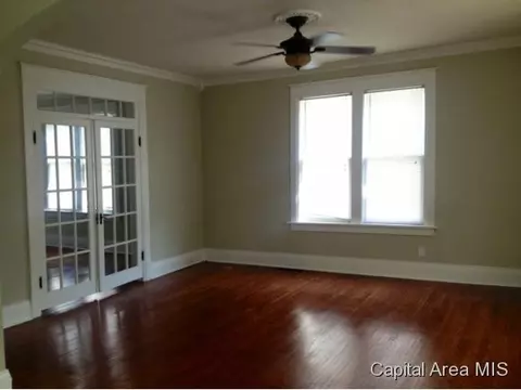 1037 W Washington, Springfield, IL 62704 photo 6