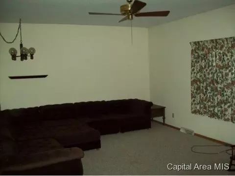 2797 Carriage Ln, Springfield, IL 62707 photo 4