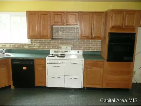 1901 S 7th St, Springfield, IL 62703 photo 8
