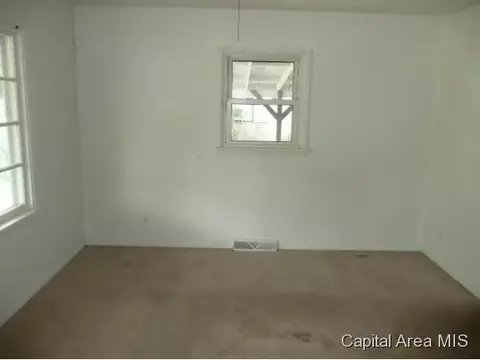 1968 E Converse Ave, Springfield, IL 62702 photo 7