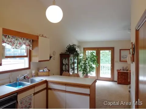 18 Holliday, Springfield, IL 62702 photo 10