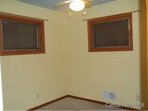 2720 Queensway, Springfield, IL 62703 photo 9