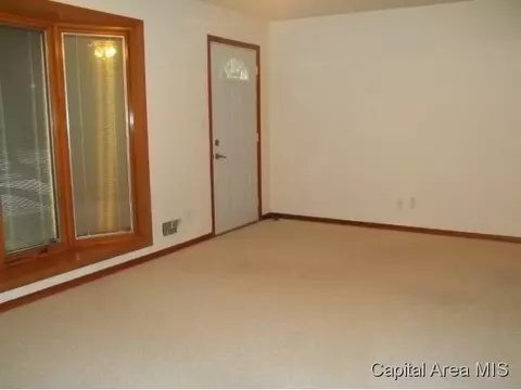 2720 Queensway, Springfield, IL 62703 photo 6