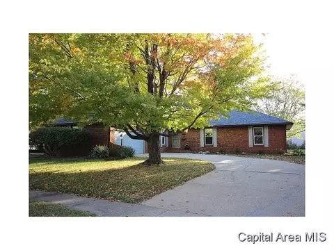 2306 Montclair, Springfield, IL 62704 photo 2