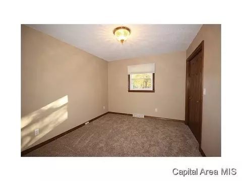 2306 Montclair, Springfield, IL 62704 photo 22