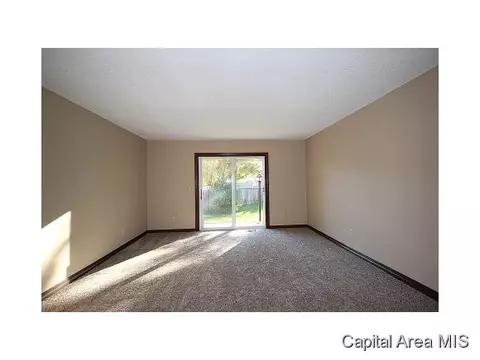 2306 Montclair, Springfield, IL 62704 photo 8