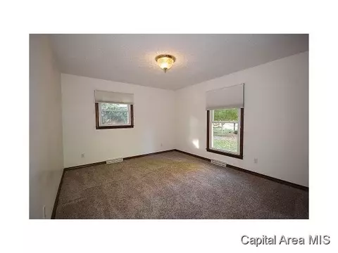 2306 Montclair, Springfield, IL 62704 photo 17