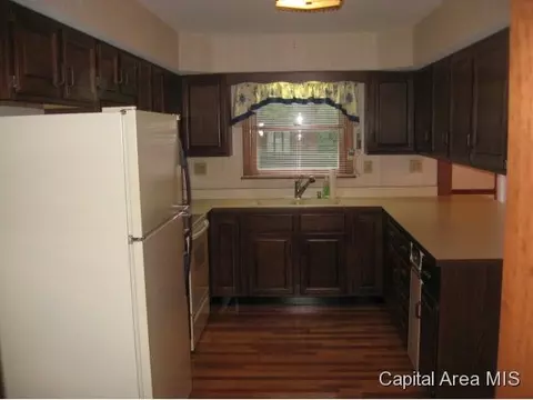 4 Bridge Ter, Springfield, IL 62704 photo 8