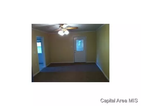 302 E Main, Concord, IL 62631 photo 4