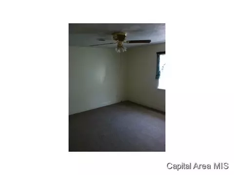302 E Main, Concord, IL 62631 photo 12
