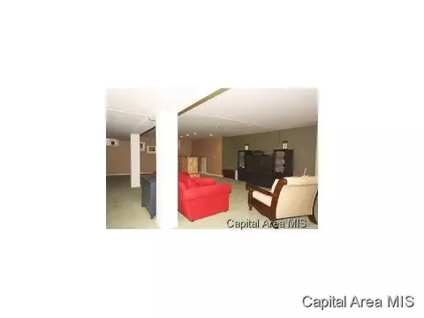 316 Sebring, Springfield, IL 62707 photo 9