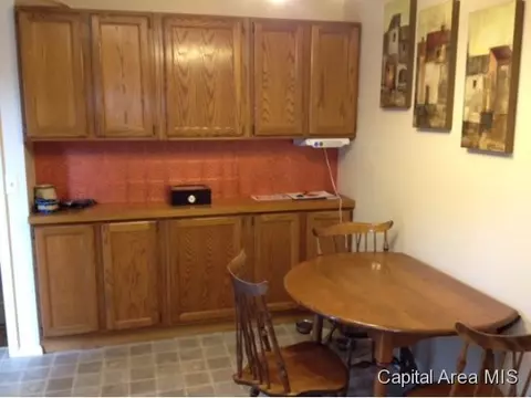 2421 E Griffith, Springfield, IL 62702 photo 3