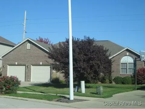 3645 Troon Dr, Springfield, IL 62712 photo 2