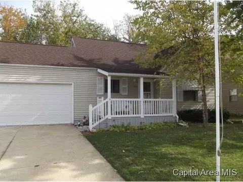 900 Helene, Springfield, IL 62702 photo 2