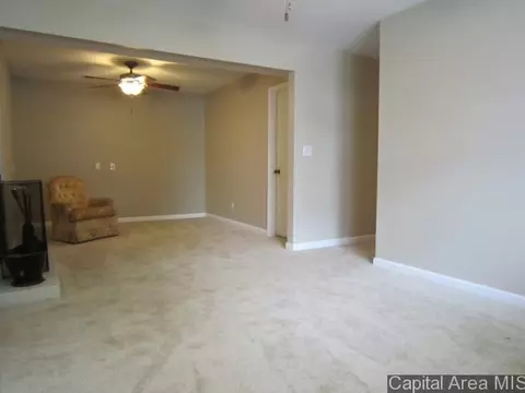 68 Greencastle Cir, Springfield, IL 62707 photo 15