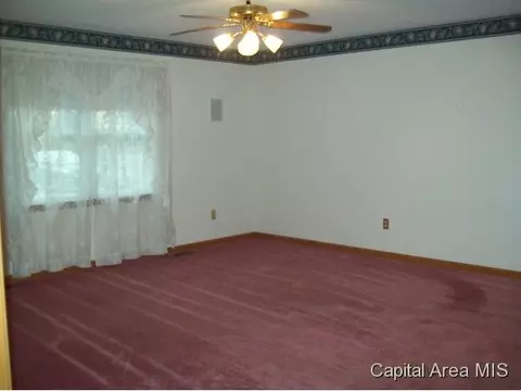 4318 S 3rd St, Springfield, IL 62703 photo 4