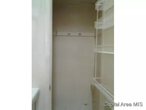 804 W Edwards, Springfield, IL 62704 photo 12