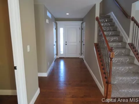 1612 Bilbridge, Chatham, IL 62629 photo 2