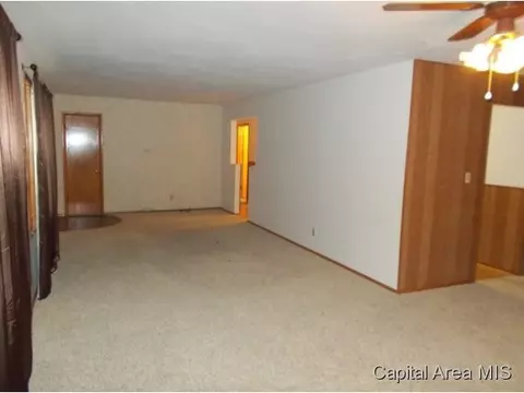 1900 N 23rd Street St, Springfield, IL 62702 photo 3