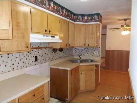 1900 N 23rd Street St, Springfield, IL 62702 photo 7