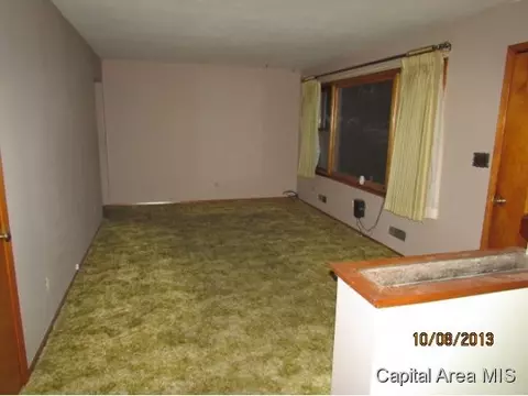 81 Glen Aire Dr, Springfield, IL 62703 photo 3