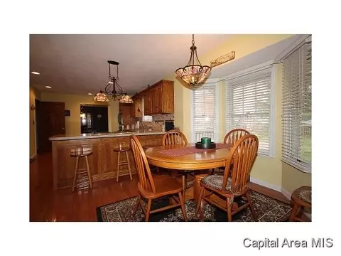 620 Tecumseh Trl, Springfield, IL 62711 photo 6