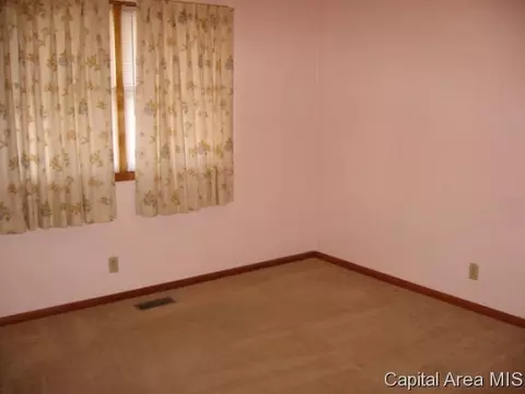 2 Providence Ln, Springfield, IL 62711 photo 8
