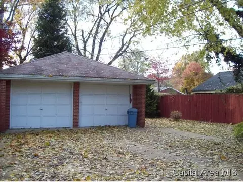 2435 S 15th St, Springfield, IL 62703 photo 5