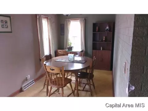 1034 N Daniels, Springfield, IL 62702 photo 4
