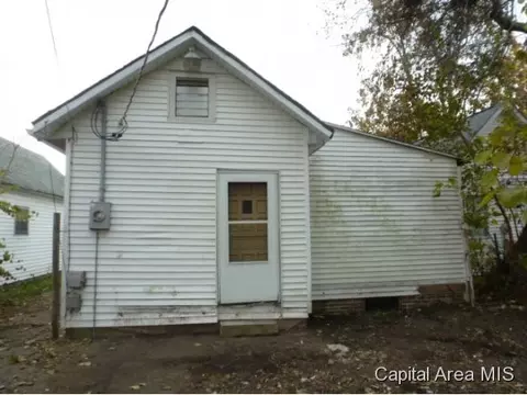 1719 E Clay St, Springfield, IL 62703 photo 2