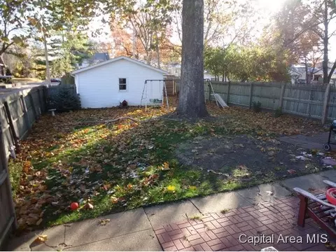2100 S 4th, Springfield, IL 62703 photo 4