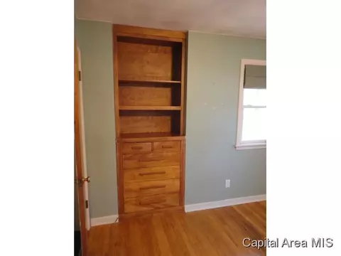 2332 S Walnut, Springfield, IL 62704 photo 7