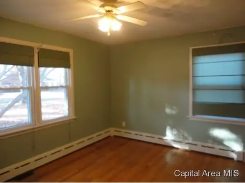 2332 S Walnut, Springfield, IL 62704 photo 8