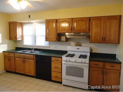 2332 S Walnut, Springfield, IL 62704 photo 5