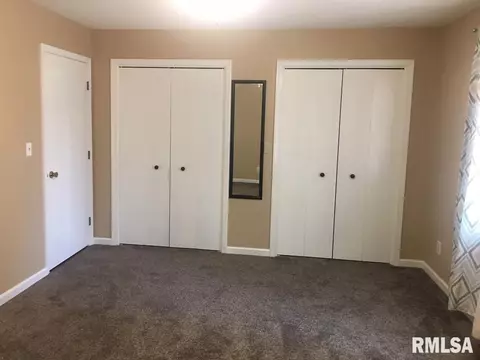 2428 Lindbergh Blvd, Springfield, IL 62704 photo 17