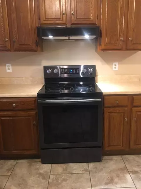 2428 Lindbergh Blvd, Springfield, IL 62704 photo 6