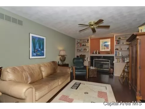 1520 Weston Pointe Dr, Springfield, IL 62704 photo 15