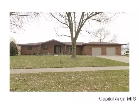 2000 Kickapoo Dr, Springfield, IL 62702 photo 1