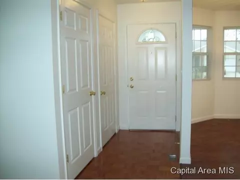 2411 Cormorant, Springfield, IL 62711 photo 2