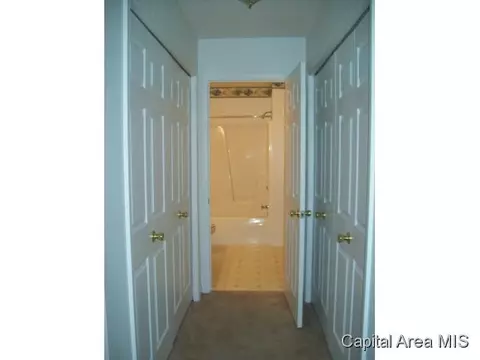 2411 Cormorant, Springfield, IL 62711 photo 12