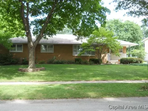 2400 Tamaroa, Springfield, IL 62702 photo 1
