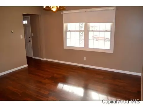1007 Krell, Springfield, IL 62711 photo 4