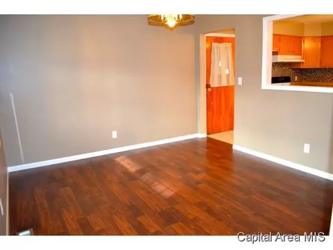 1007 Krell, Springfield, IL 62711 photo 5
