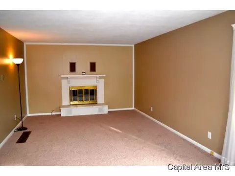 1007 Krell, Springfield, IL 62711 photo 2