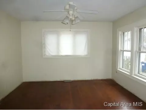 456 W Cook St, Springfield, IL 62704 photo 3