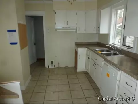 456 W Cook St, Springfield, IL 62704 photo 9