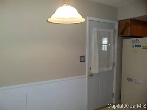 2133 Fairway Dr, Springfield, IL 62704 photo 4