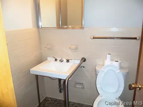 2133 Fairway Dr, Springfield, IL 62704 photo 7