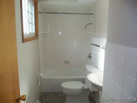 2133 Fairway Dr, Springfield, IL 62704 photo 6