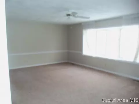 2133 Fairway Dr, Springfield, IL 62704 photo 9